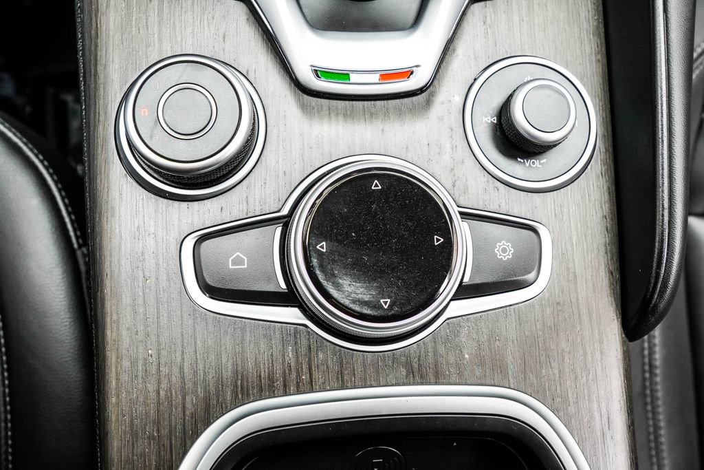 2023 Alfa Romeo Giulia Ti