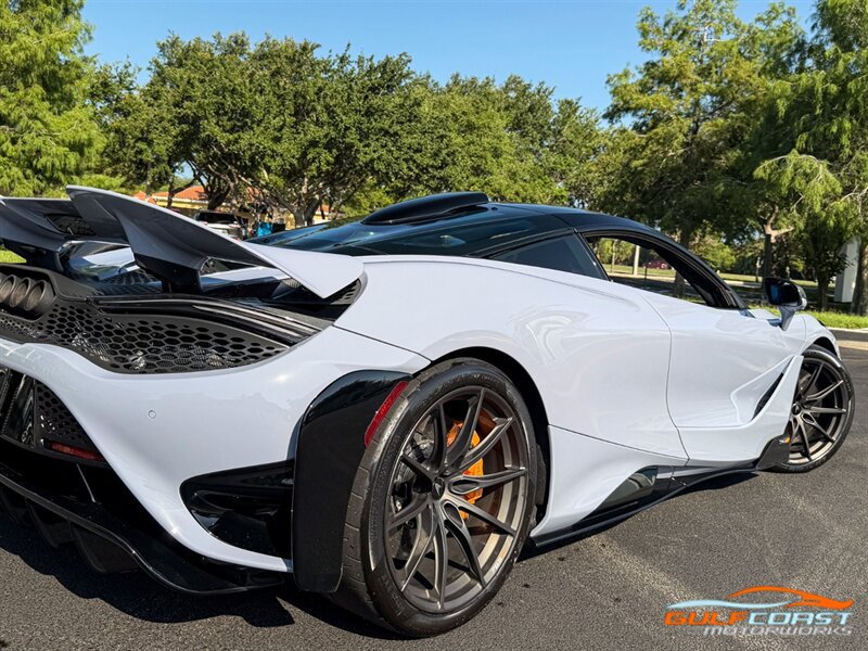 Used 2021 McLaren 765LT photo 58