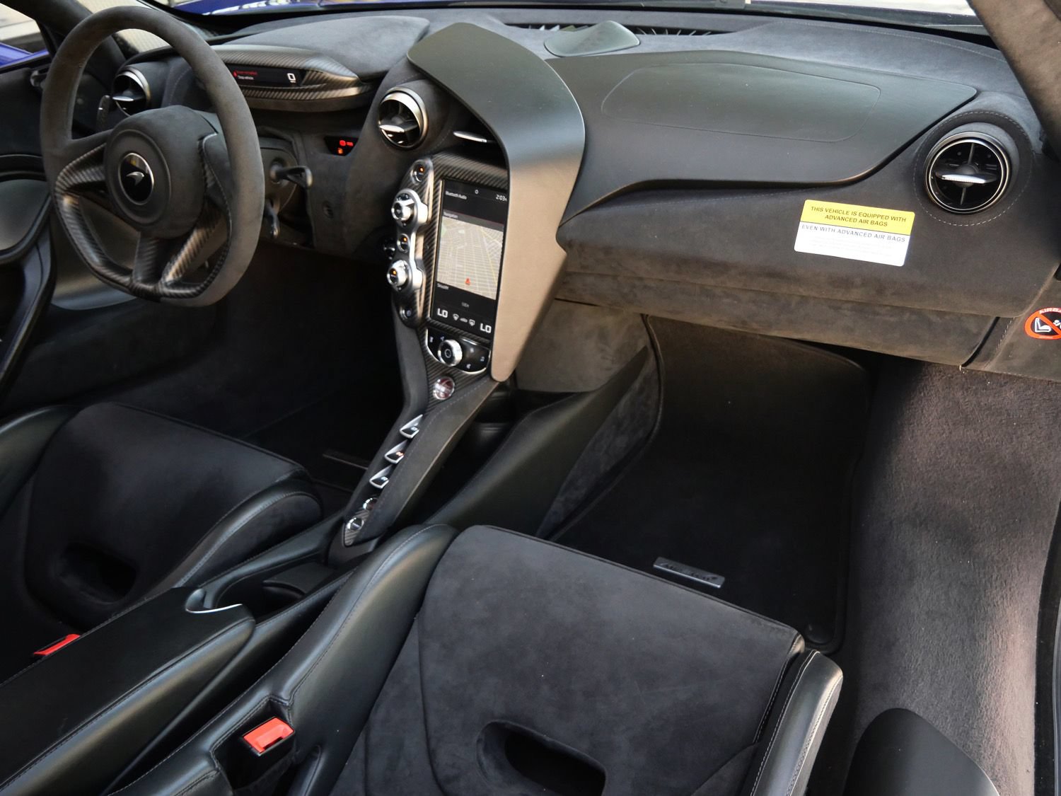 Used 2020 McLaren 720S photo 10