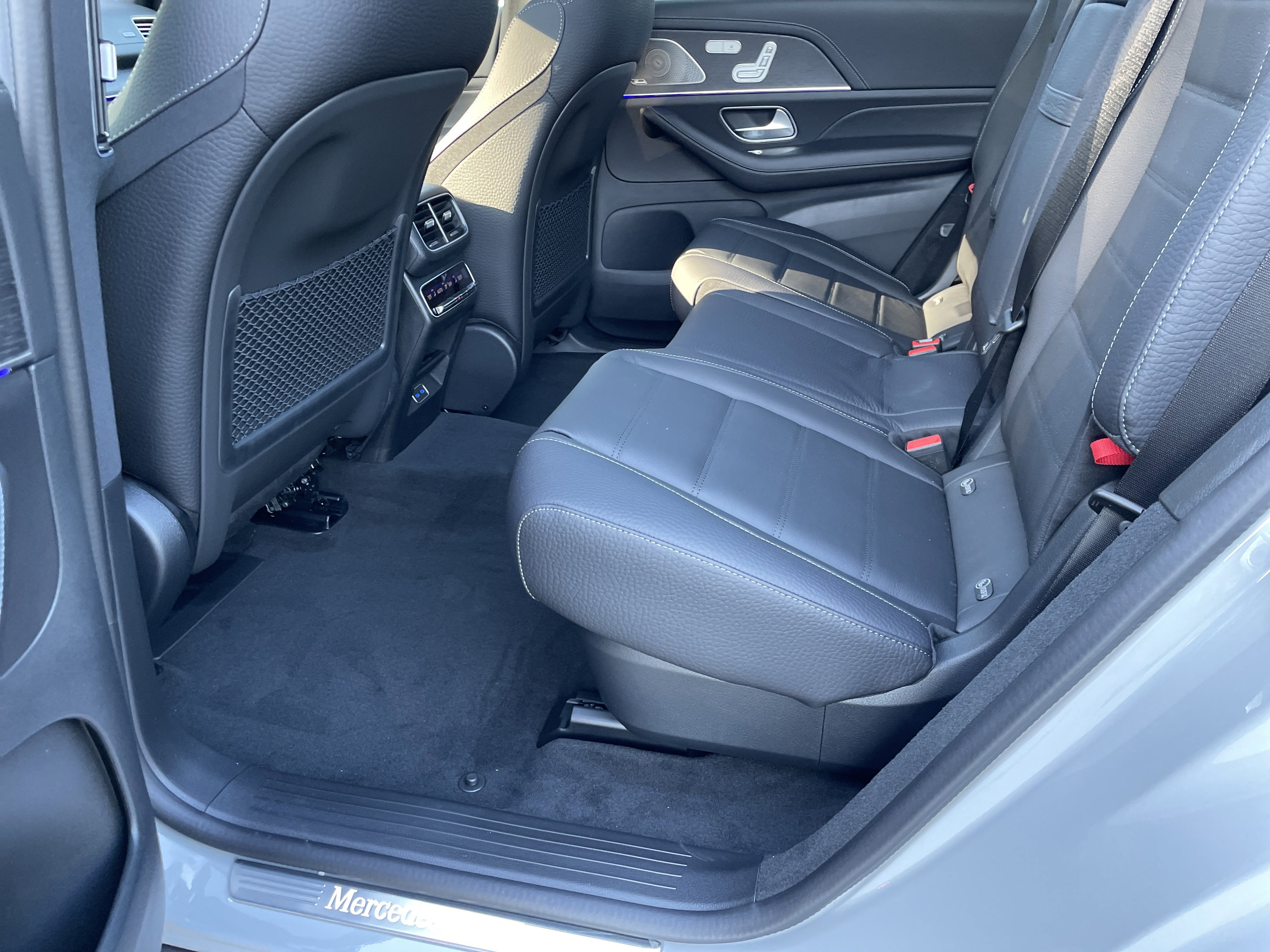 2026 Mercedes-Benz GLS 580 4MATIC