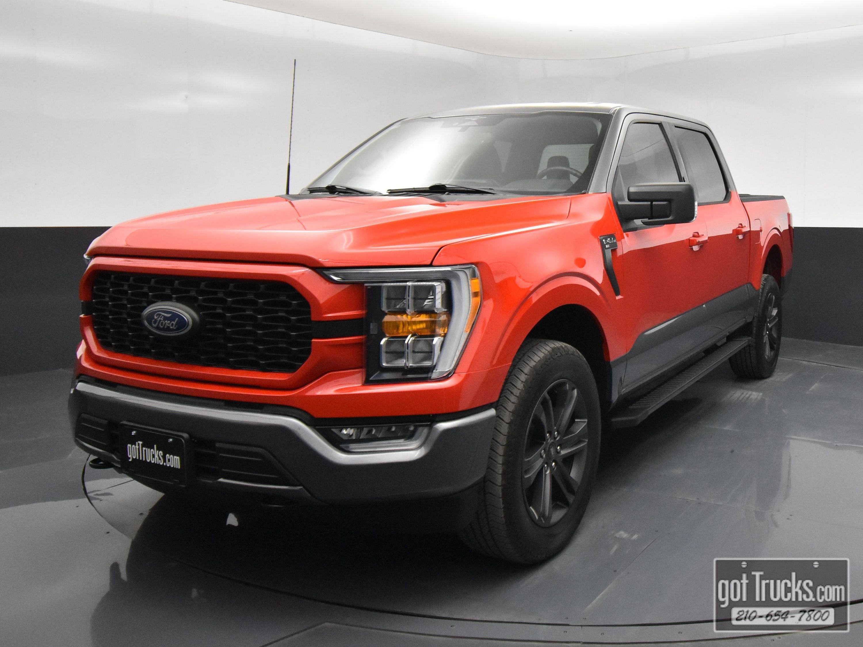 2023 Ford F150 XLT