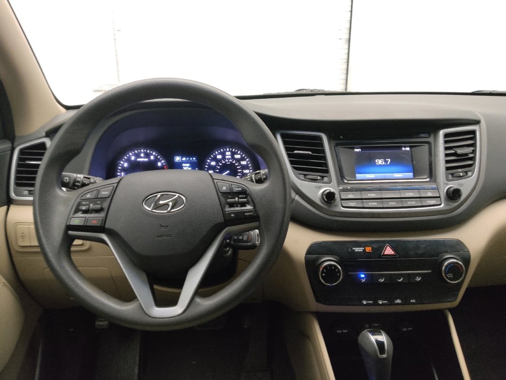 2016 Hyundai Tucson SE