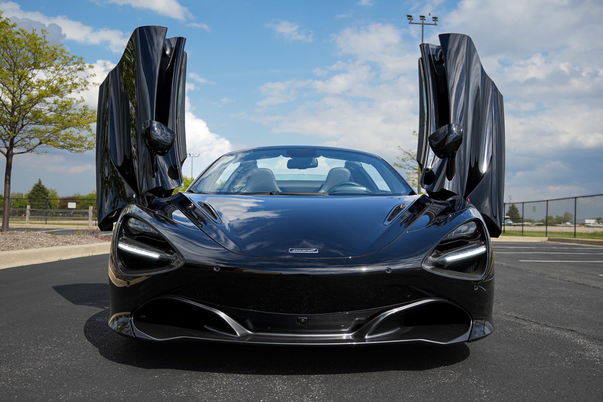 Used 2020 McLaren 720S Luxury photo 6