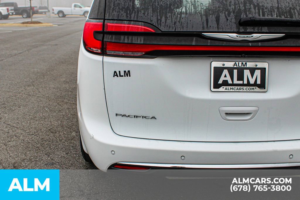 2023 Chrysler Pacifica Touring-L