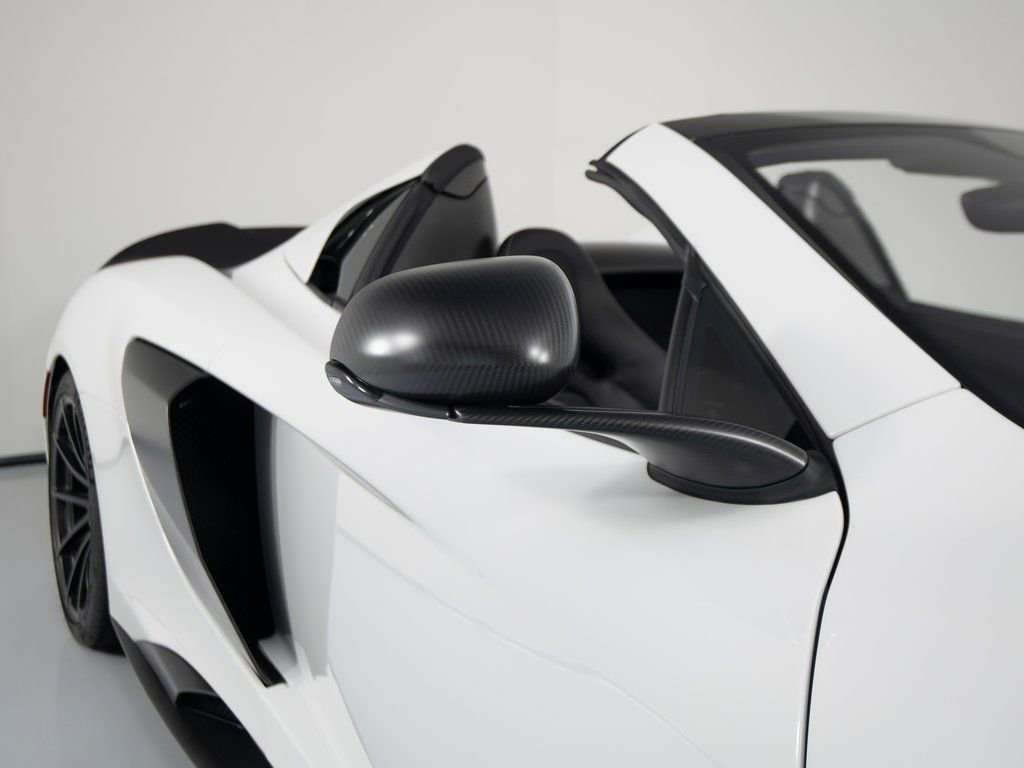 Used 2016 McLaren 675LT Spider photo 42