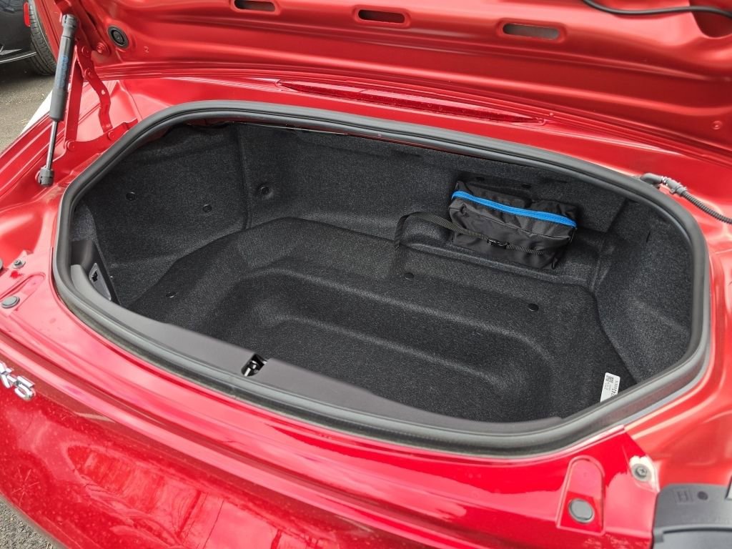 2026 MAZDA MX-5 Miata Club