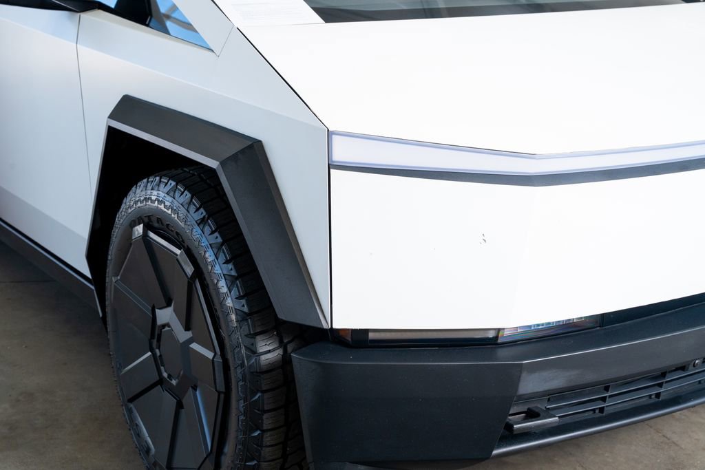 2024 Tesla Cybertruck AWD Crew Cab