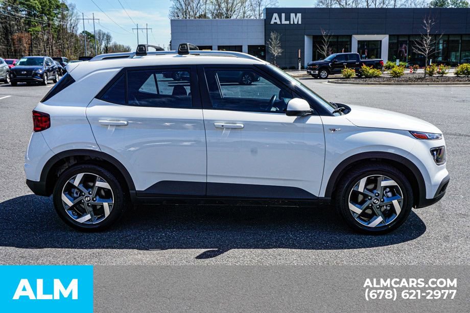 2025 Hyundai Venue SEL