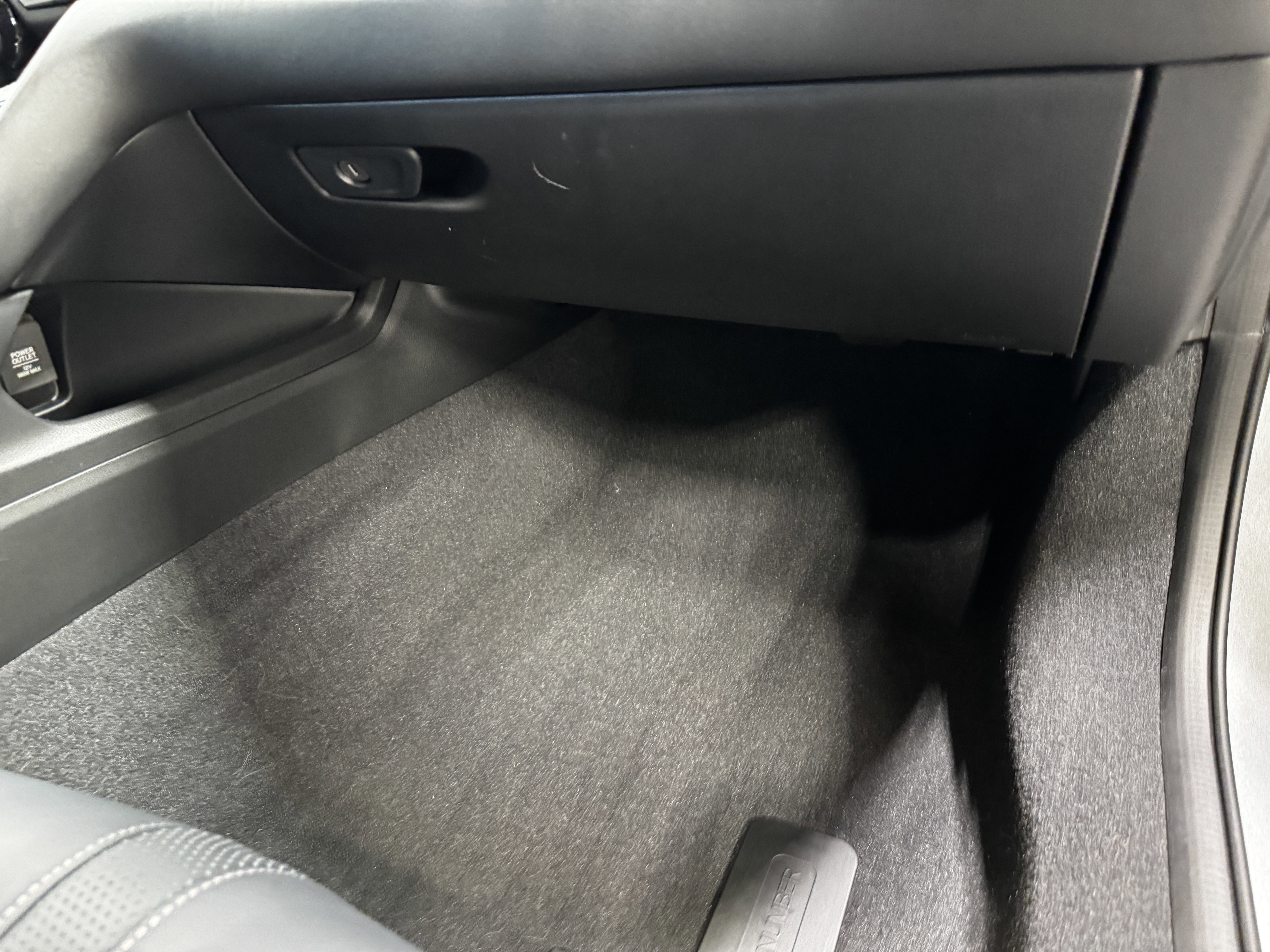 2023 Acura TLX w/ Technology Package