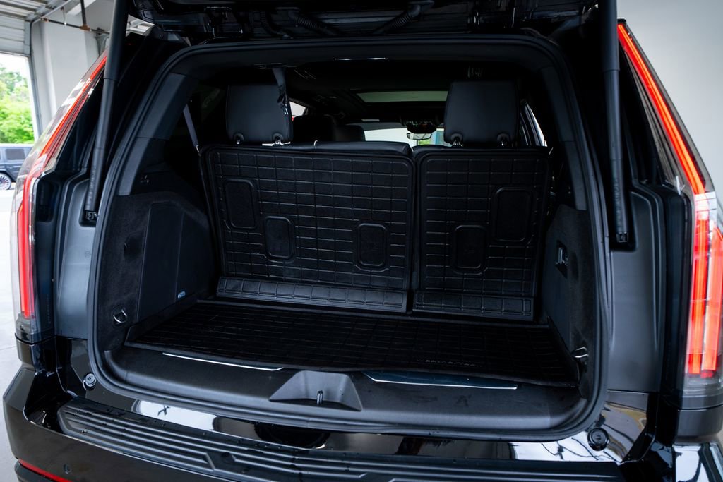 2025 Cadillac Escalade Premium Luxury