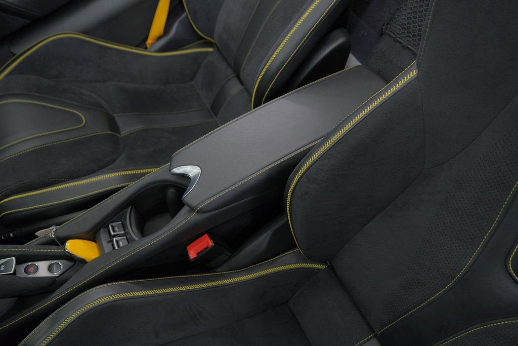 Used 2023 McLaren 720S Luxury photo 34