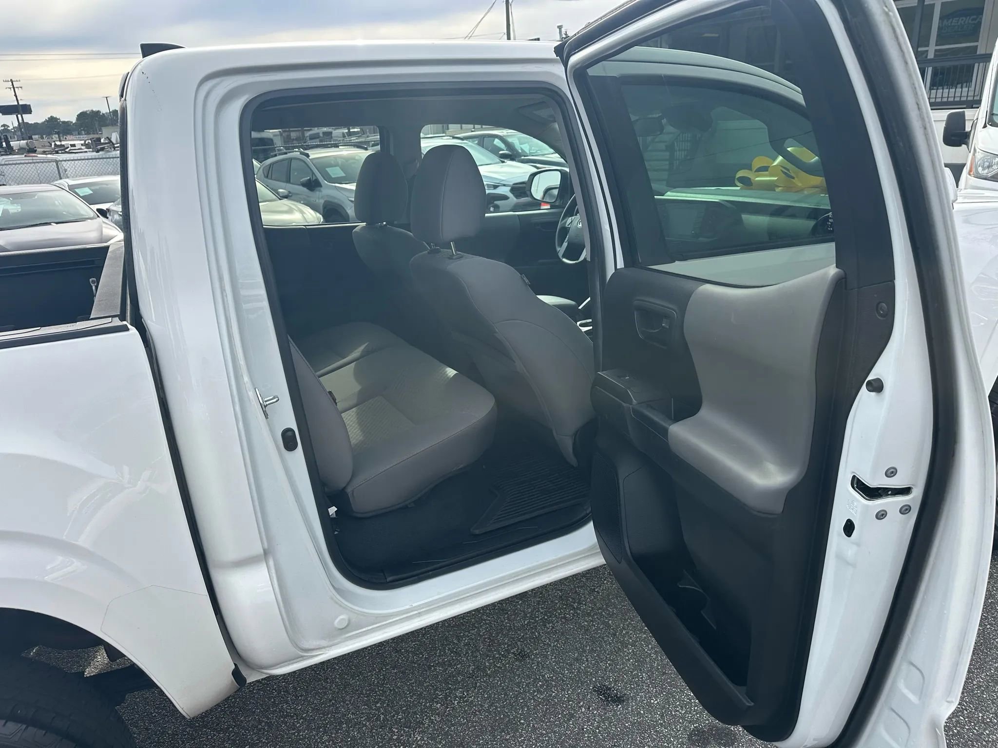 2022 Toyota Tacoma SR