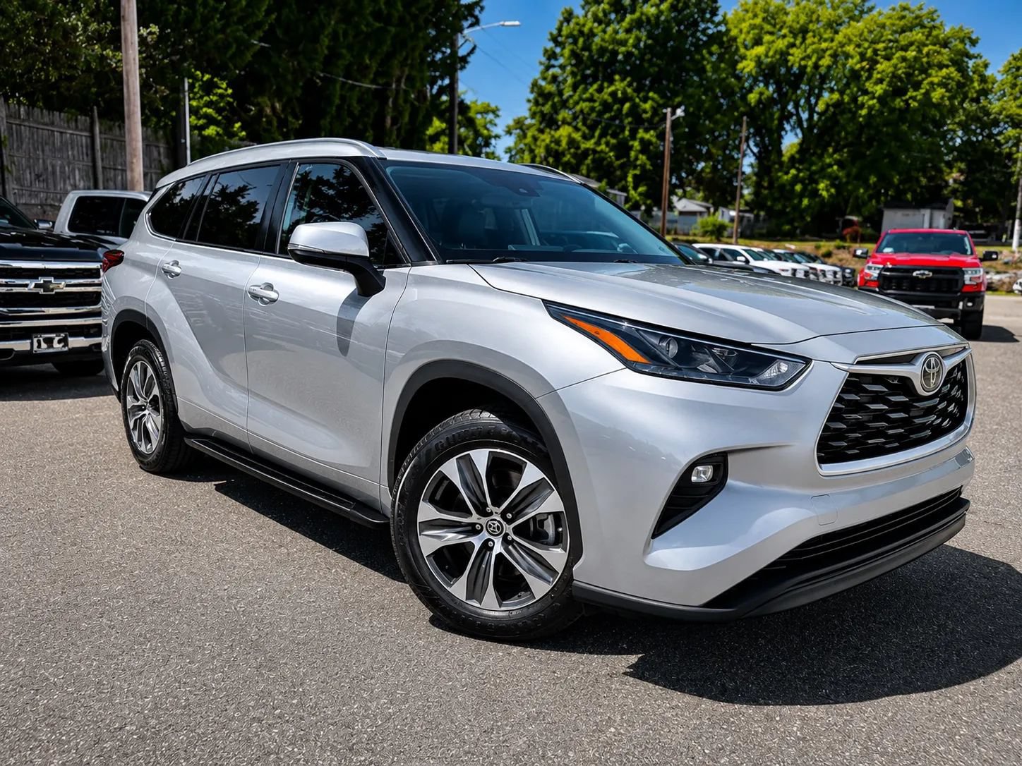 Used 2023 Toyota Highlander XLE