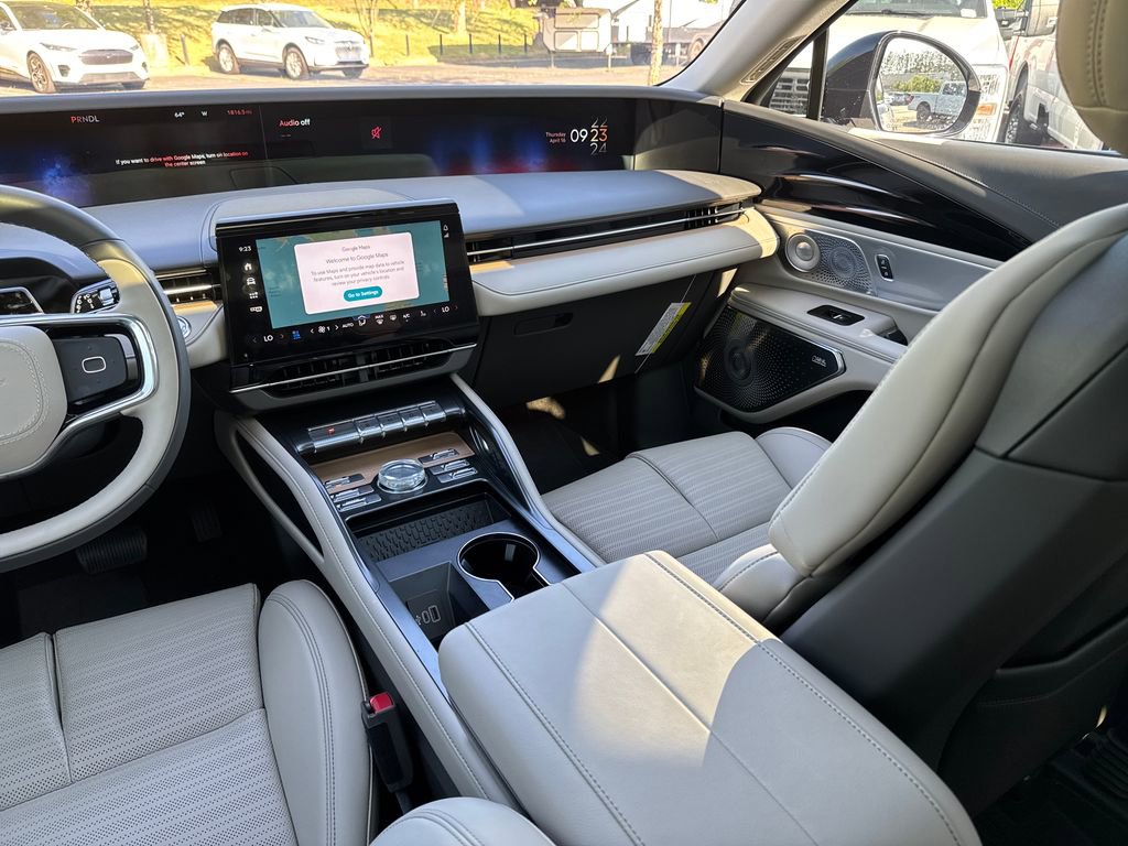 2025 Lincoln Nautilus Reserve