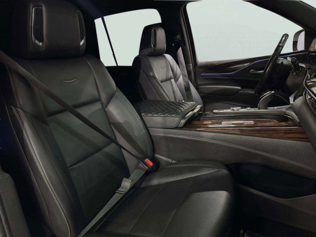 2021 Cadillac Escalade Luxury