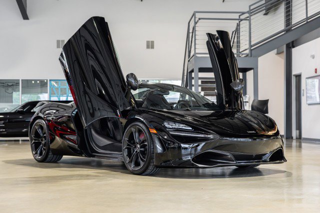 Used 2020 McLaren 720S Spider photo 8