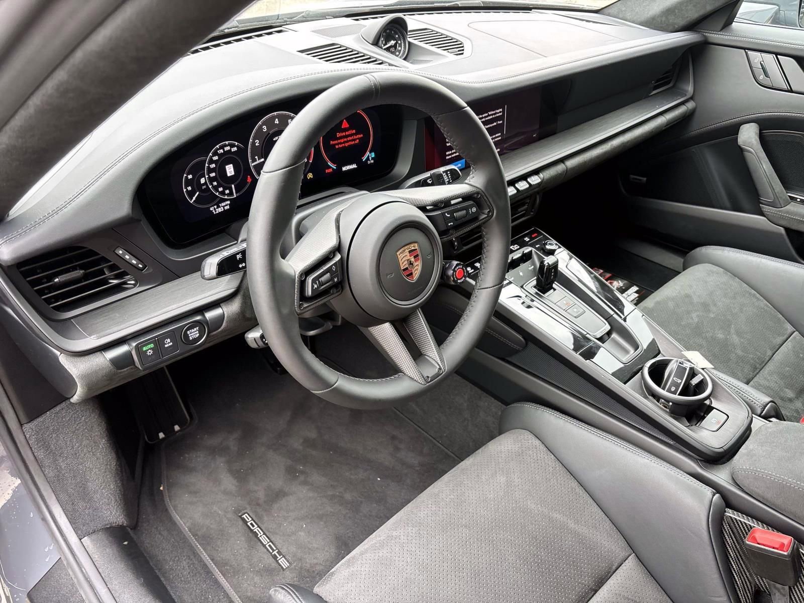 2026 Porsche 911 Carrera GTS