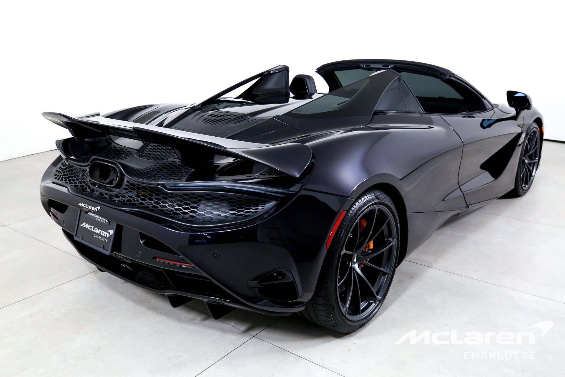 Used 2024 McLaren 750S Spider photo 10