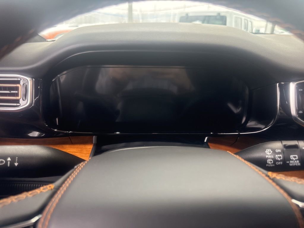 2025 Jeep Grand Wagoneer Series III