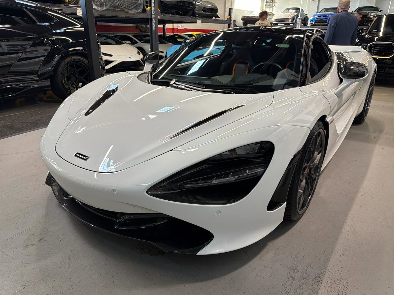 Used 2019 McLaren 720S Performance photo 11