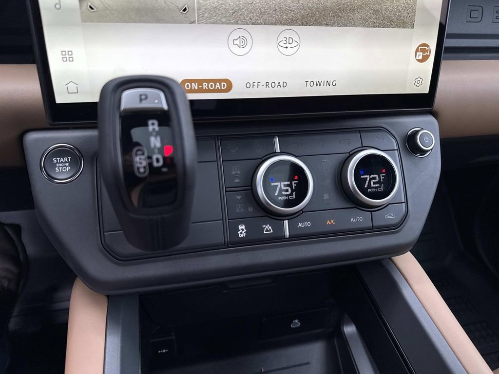 2026 Land Rover Defender 110 X-Dynamic SE