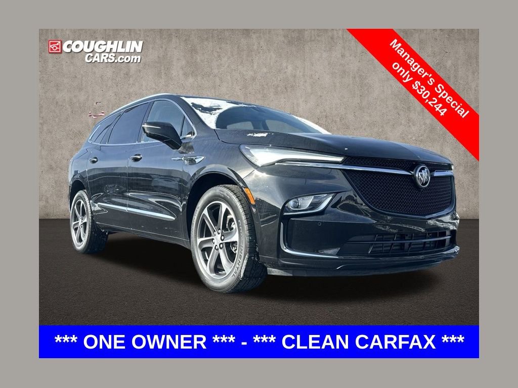 2022 Buick Enclave Essence