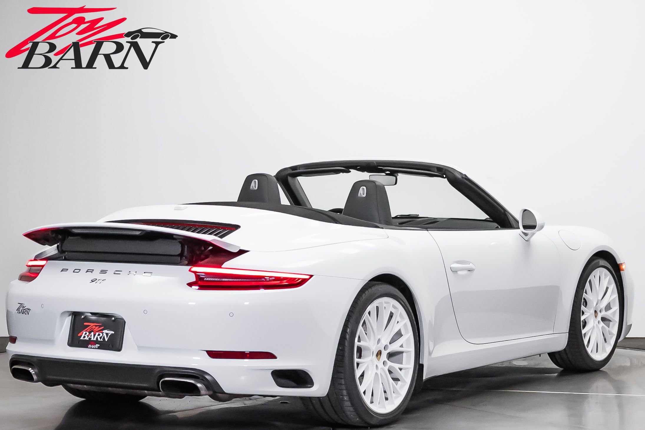 2017 Porsche 911 Carrera