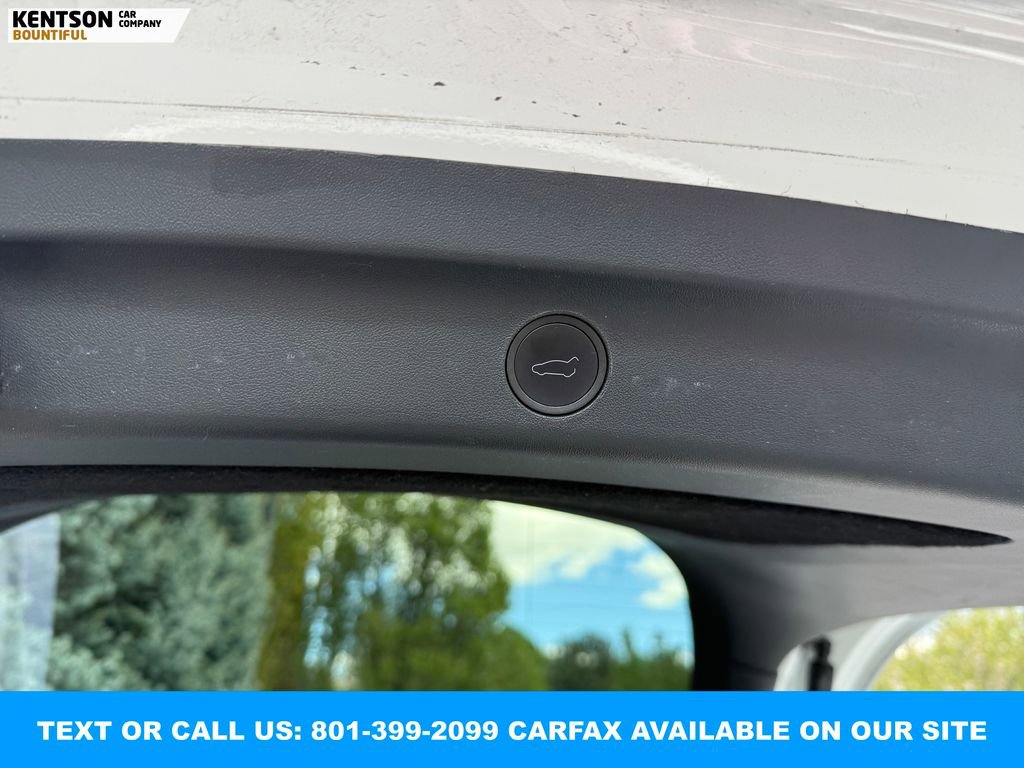 2024 Tesla Model Y Performance