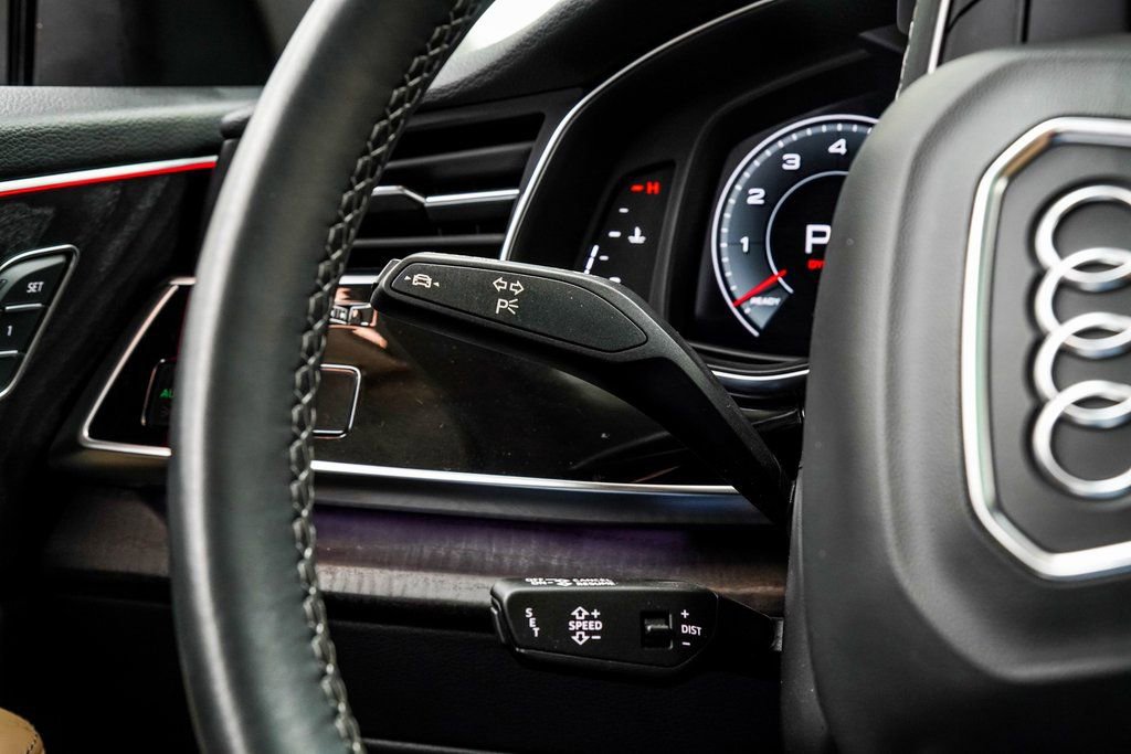 2024 Audi Q8 Prestige