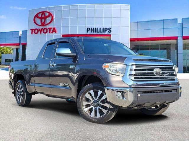 Used 2018 Toyota Tundra Limited w/ Limited Premium Package