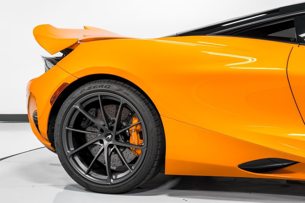 Used 2026 McLaren 750S photo 43