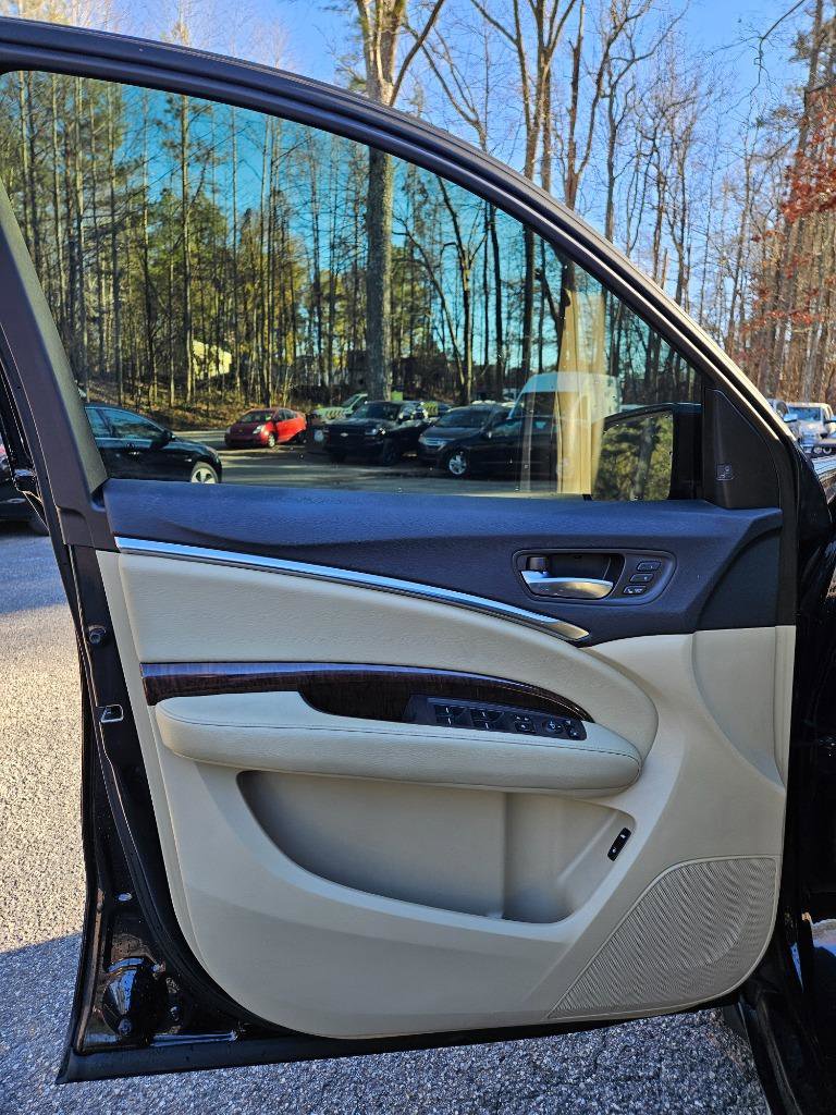 2017 Acura MDX FWD w/ Technology Package