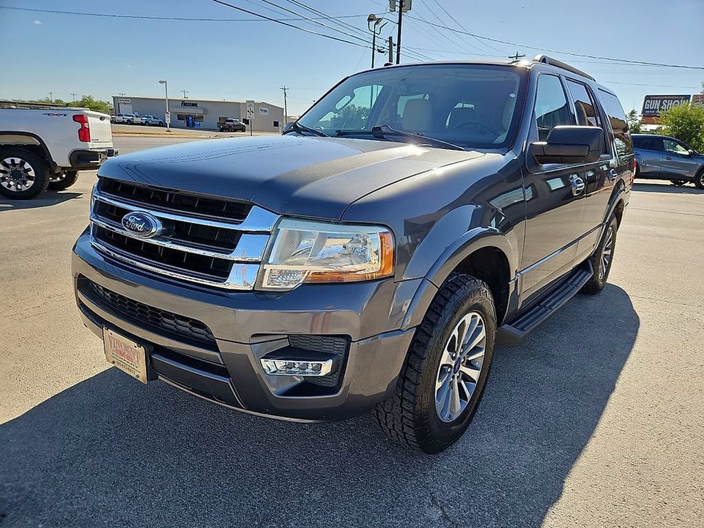 Used 2017 Ford Expedition XLT