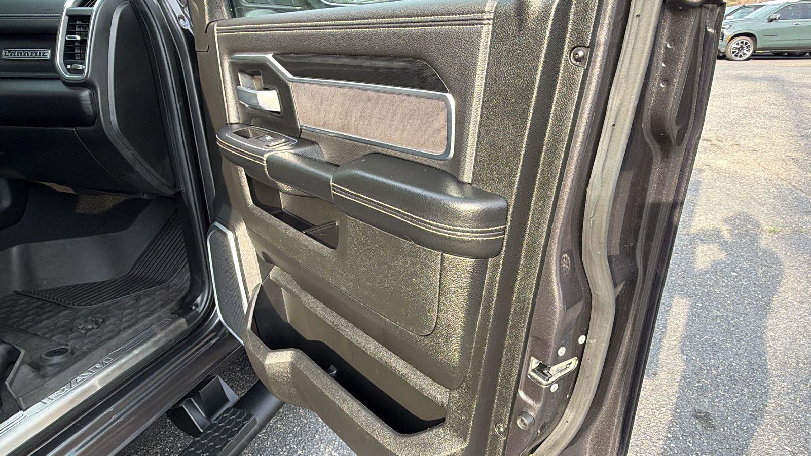 2022 RAM 3500 Laramie