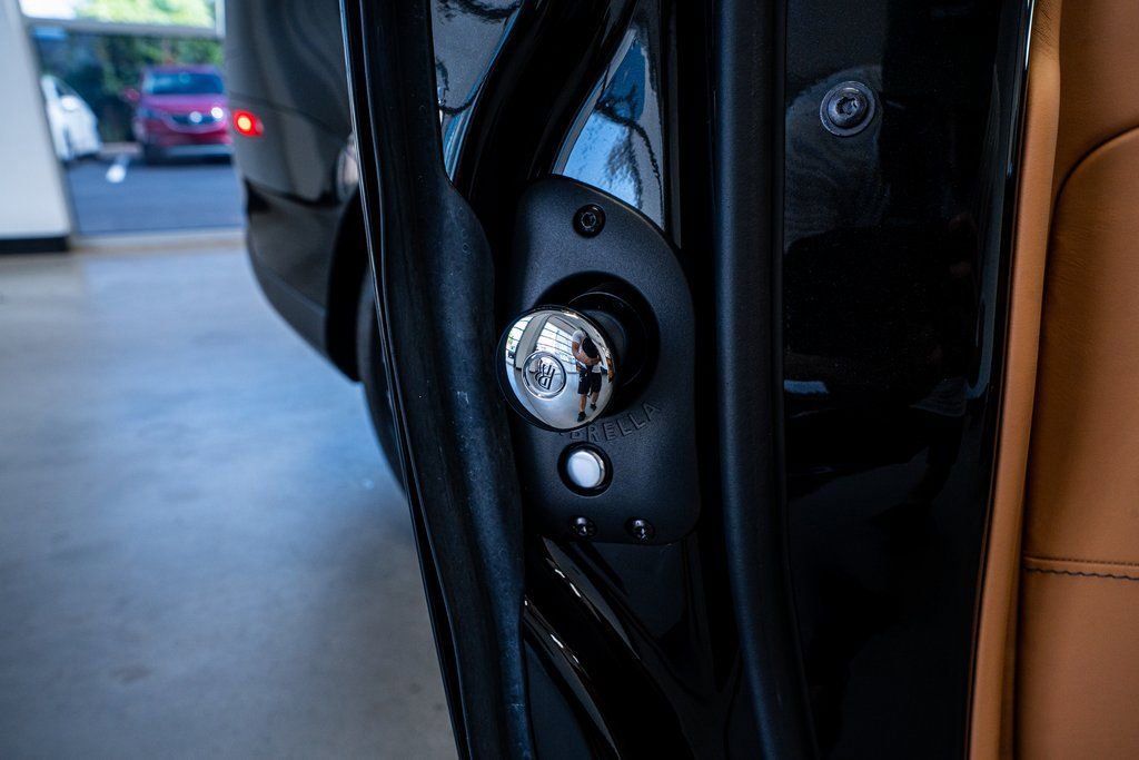 2022 Rolls-Royce Cullinan Black Badge