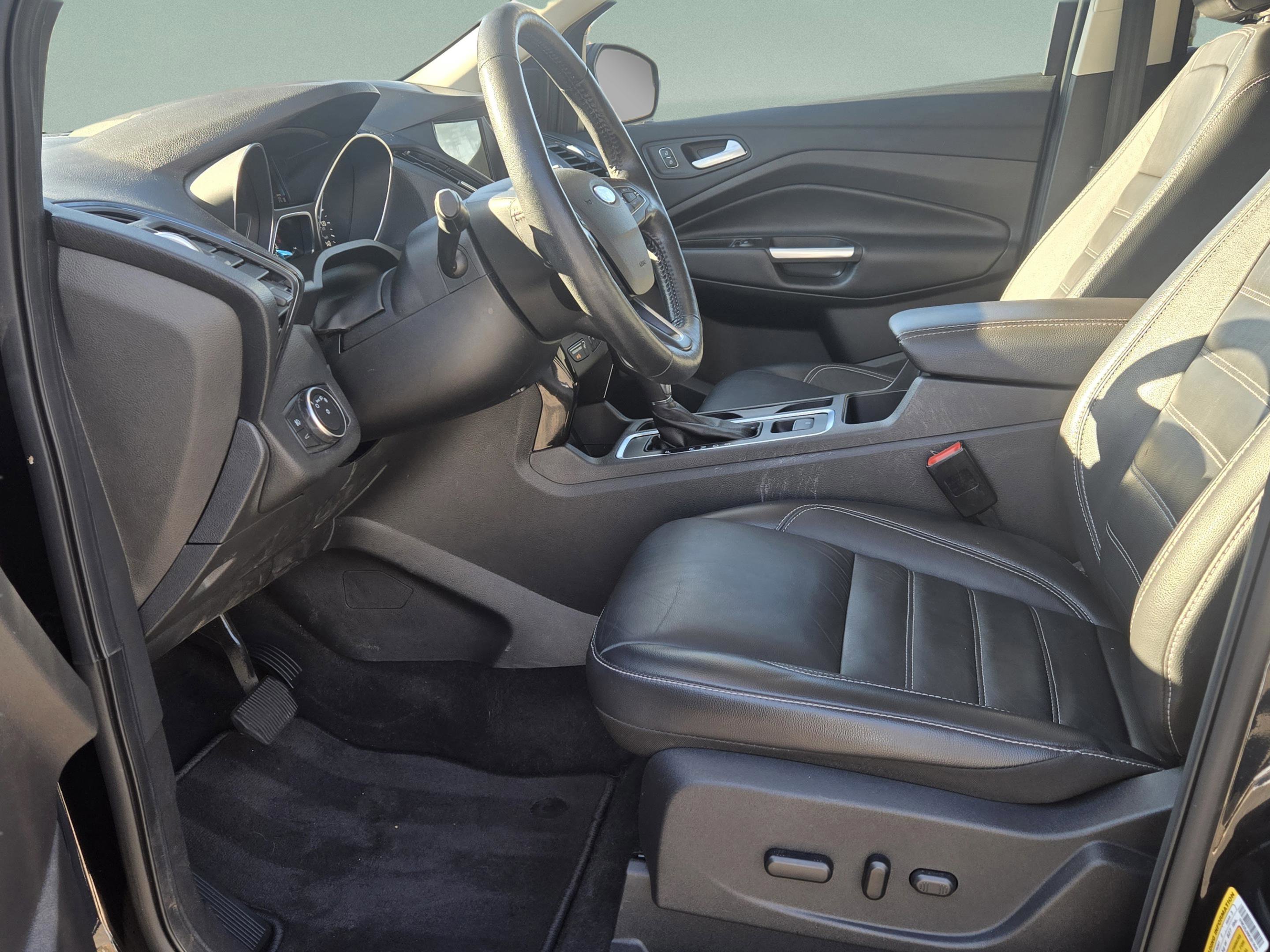 2019 Ford Escape Titanium