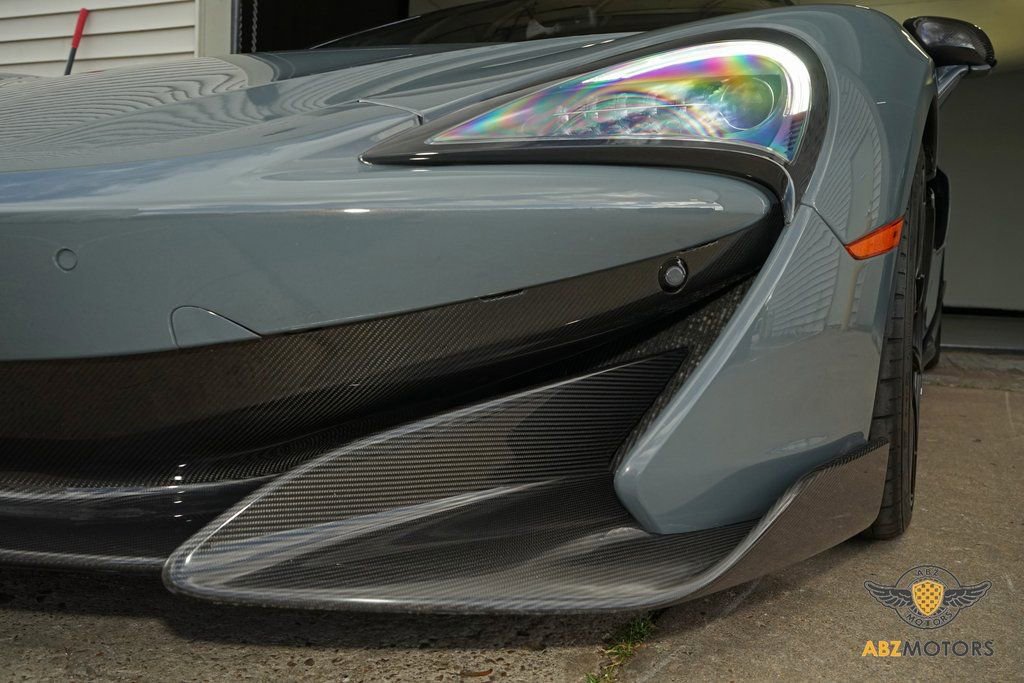 Used 2019 McLaren 600LT photo 17