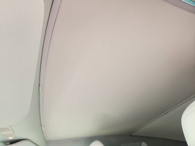 2024 Tesla Model Y Performance