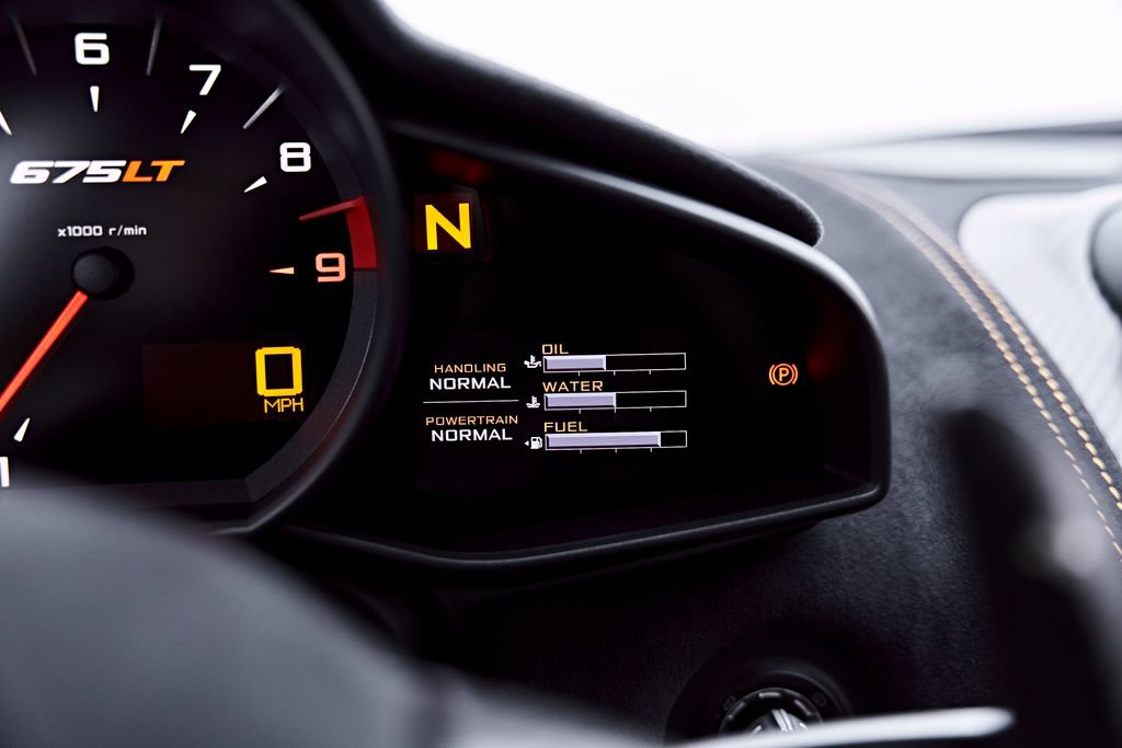Used 2016 McLaren 675LT Coupe photo 85