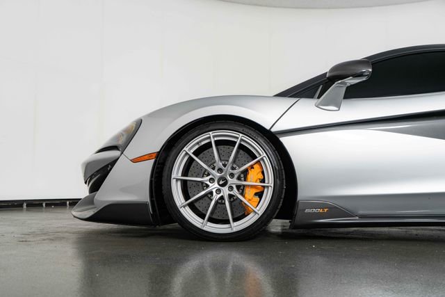 Used 2019 McLaren 600LT photo 12