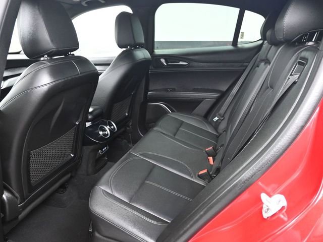 2023 Alfa Romeo Stelvio Sprint