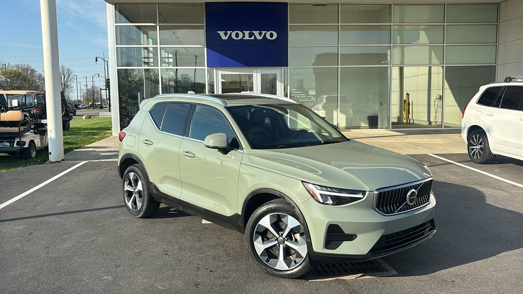 2024 Volvo Xc40 B5 Core