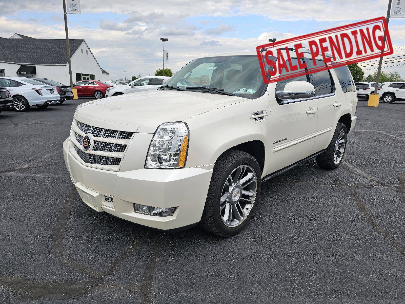 Used 2013 Cadillac Escalade Premium
