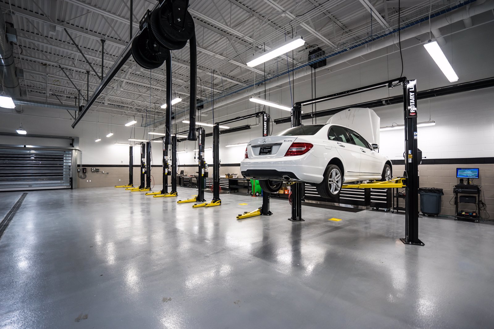 2024 Ford F150 Lightning Flash