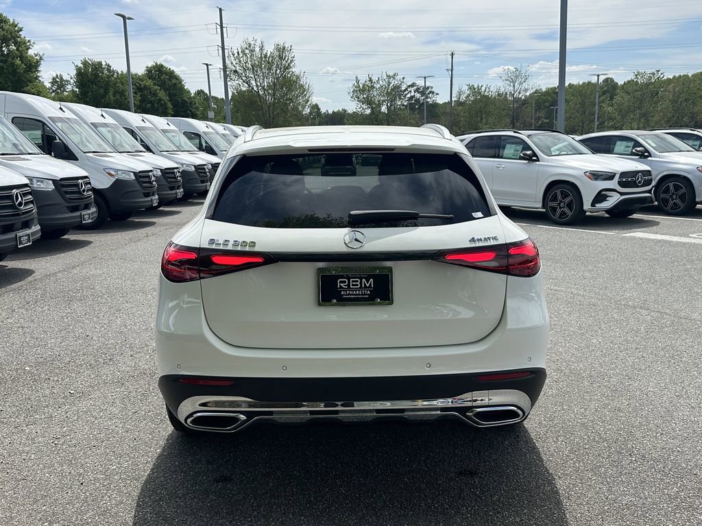 2025 Mercedes-Benz GLC 300 4MATIC