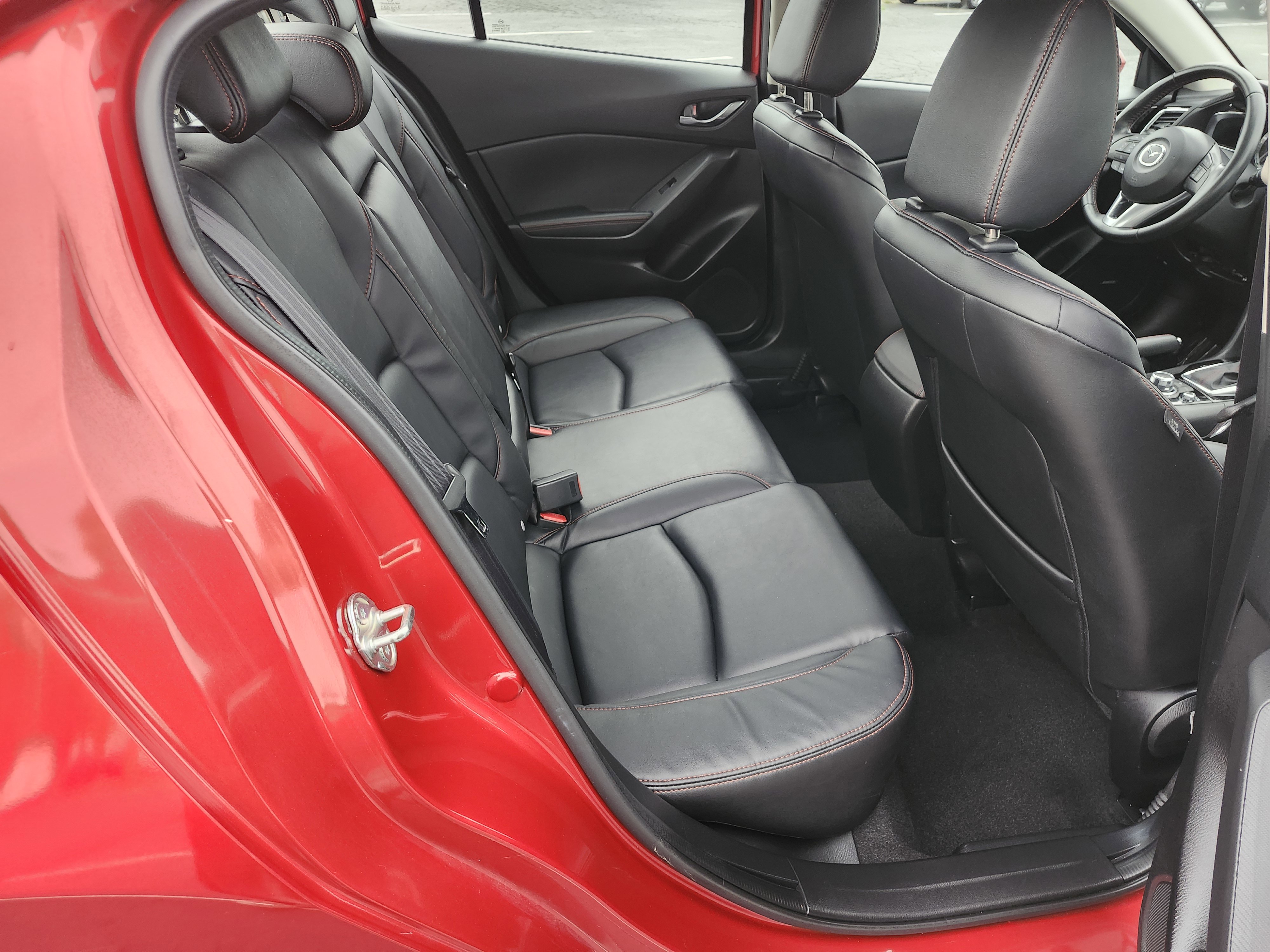 2014 MAZDA Mazda3 s Touring