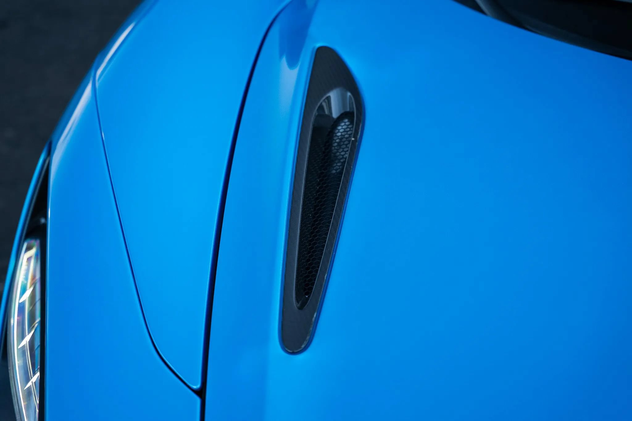 Used 2020 McLaren 720S Spider photo 23