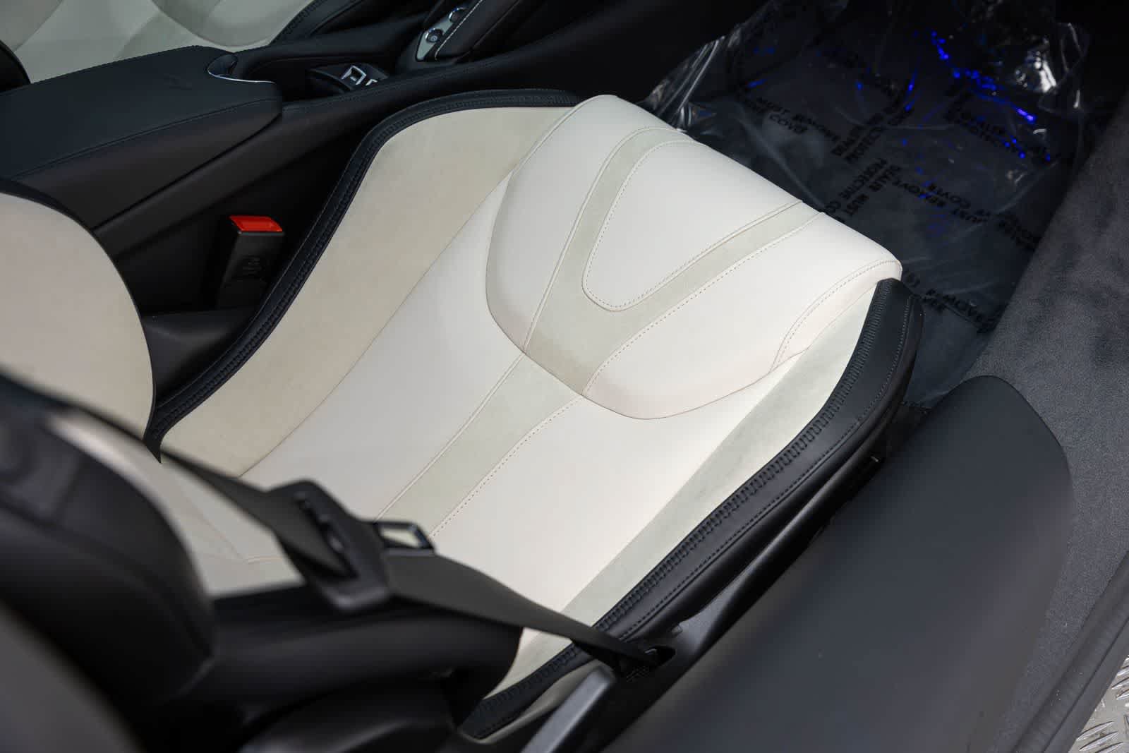 Used 2026 McLaren 750S Spider photo 33