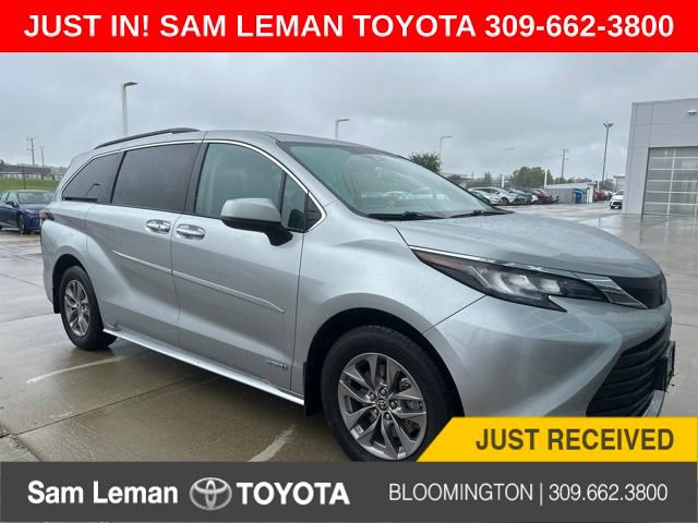 Used 2021 Toyota Sienna XLE w/ XLE Plus Package