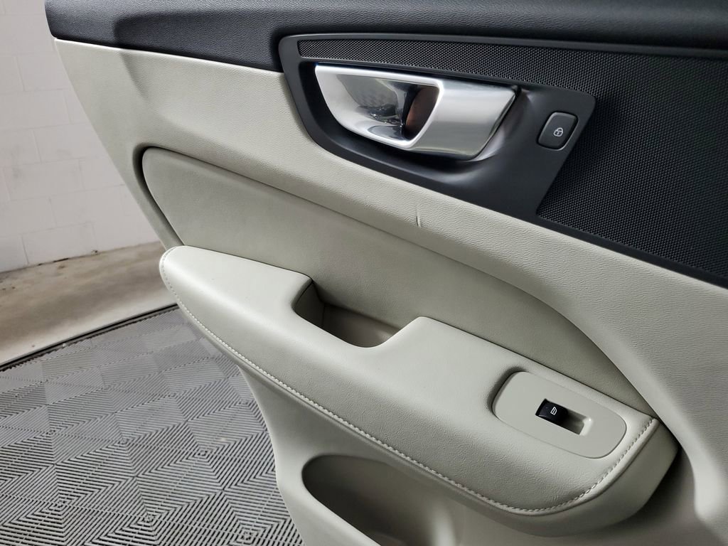 2023 Volvo Xc60 B5 Plus